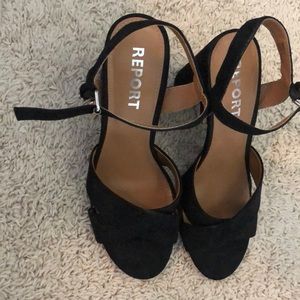 Black wedge heel